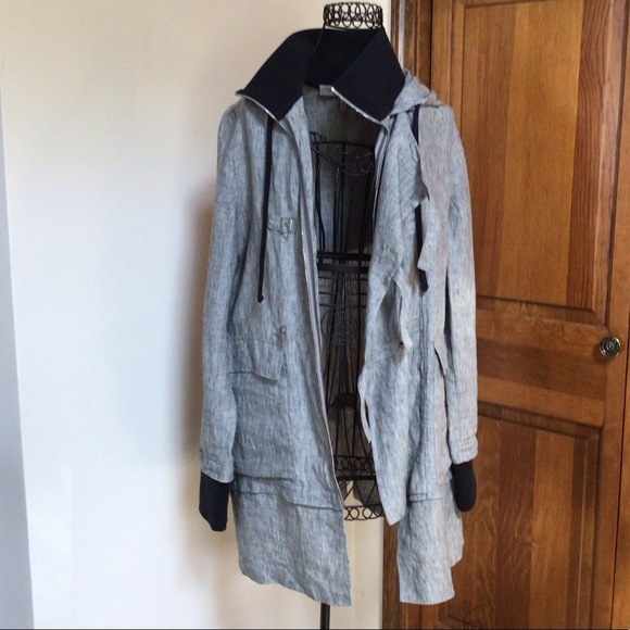 Morgane LeFay Jacket, linen, size Small - Picture 2 of 9